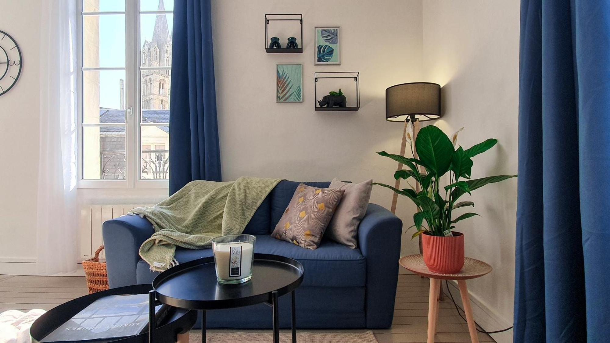 Charming Studio With View Of The Abbaye-Aux-Hommes Caen Zimmer foto
